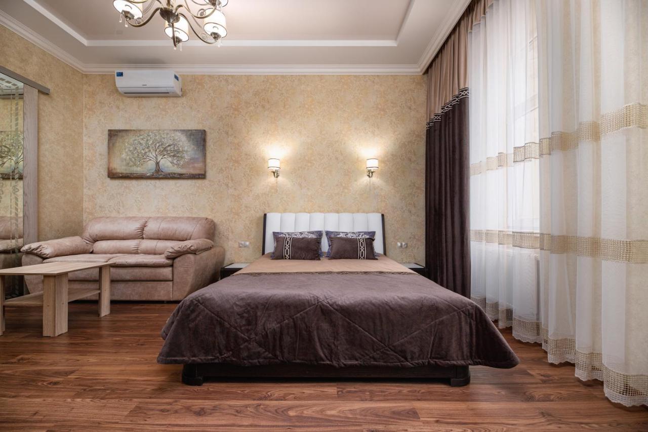 Historic Apartment Sofia In The Old Town 利沃夫 外观 照片