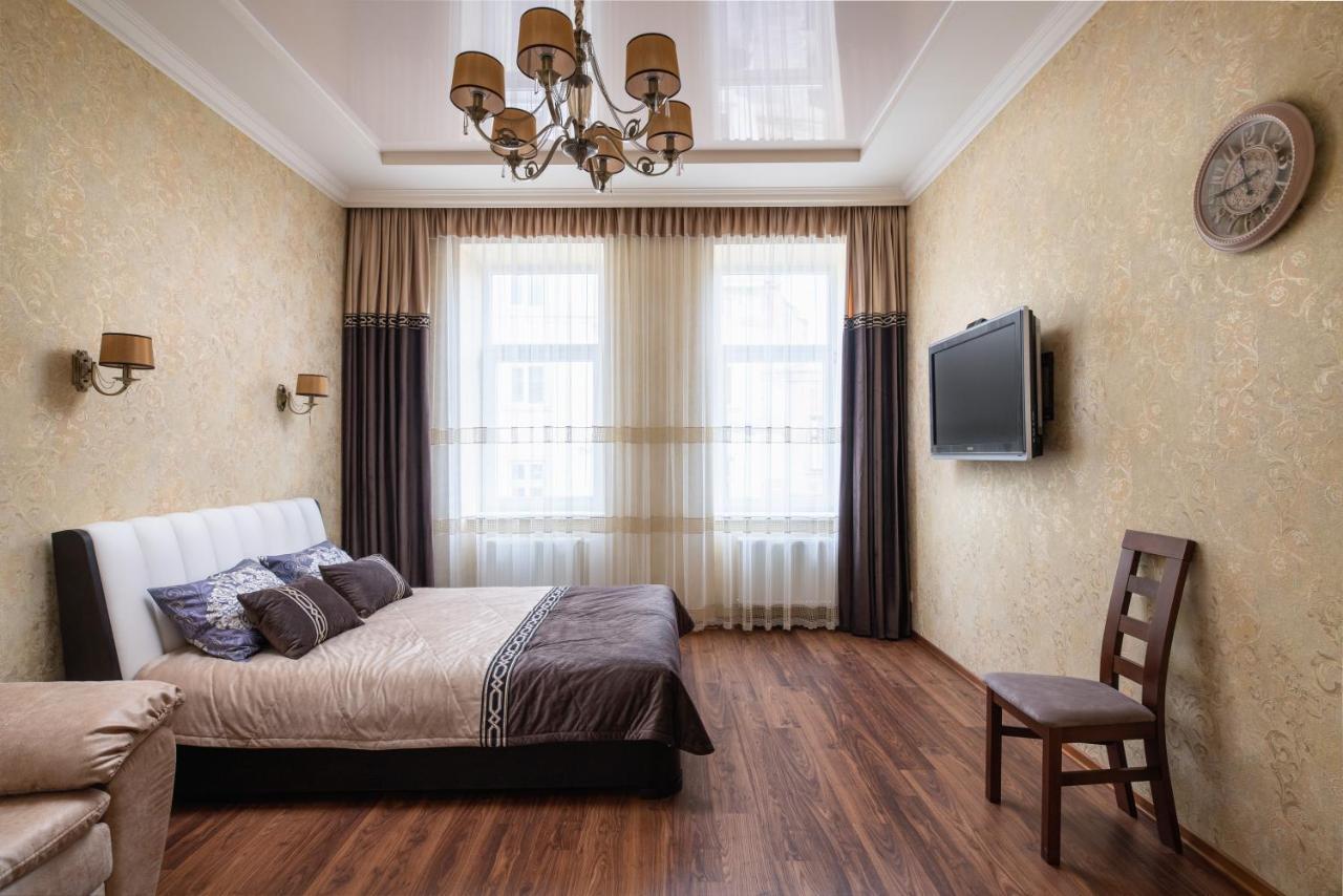 Historic Apartment Sofia In The Old Town 利沃夫 外观 照片