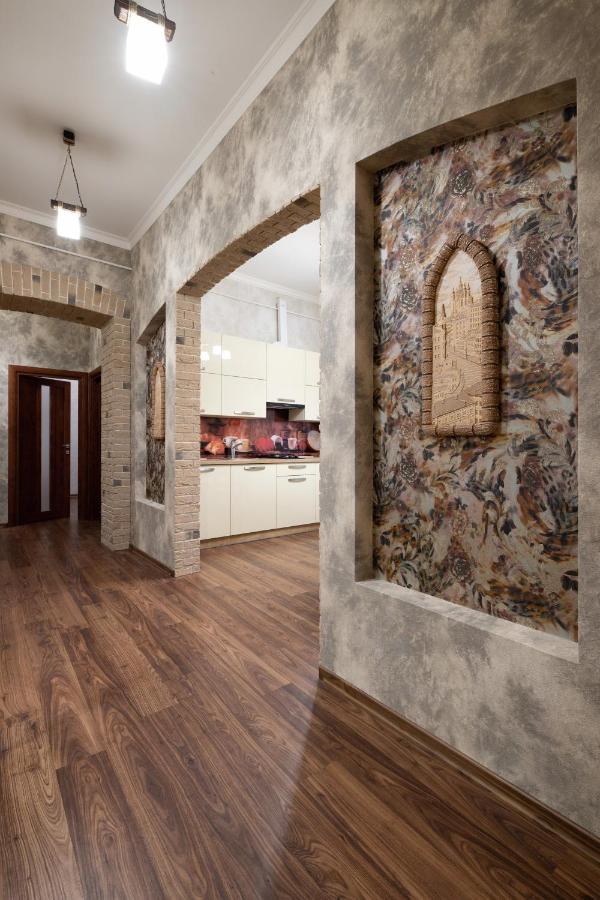 Historic Apartment Sofia In The Old Town 利沃夫 外观 照片