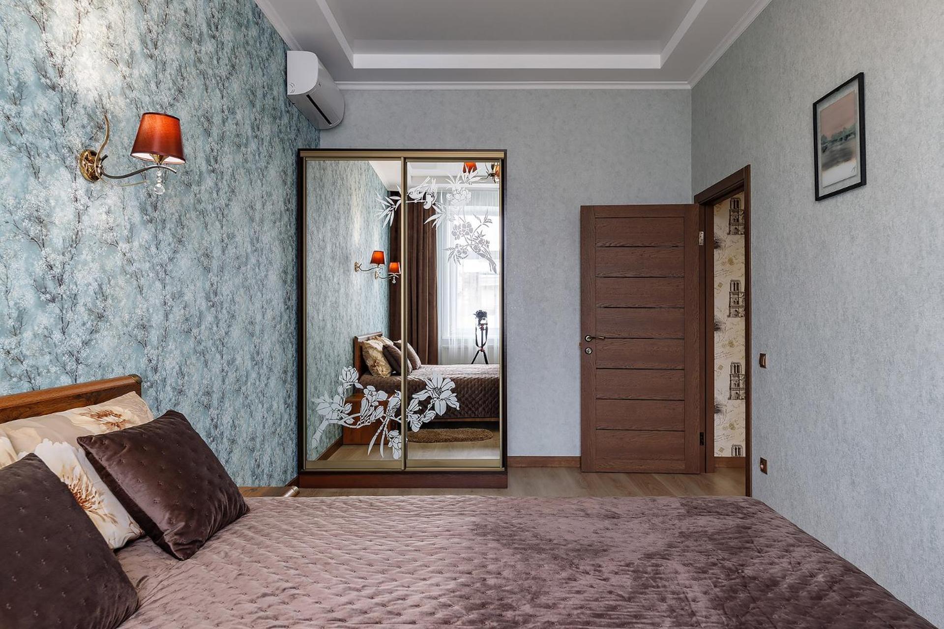 Historic Apartment Sofia In The Old Town 利沃夫 外观 照片